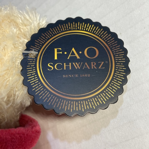 FAO Schwarz Teddy Bear on Robe and Pyjamas NWT - Picture 3 of 9